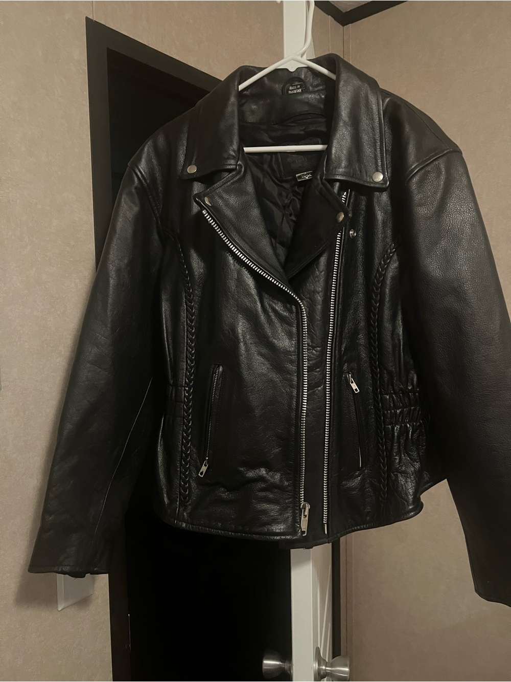 Womens Black Leather Biker Jacket - Classic Moto Style